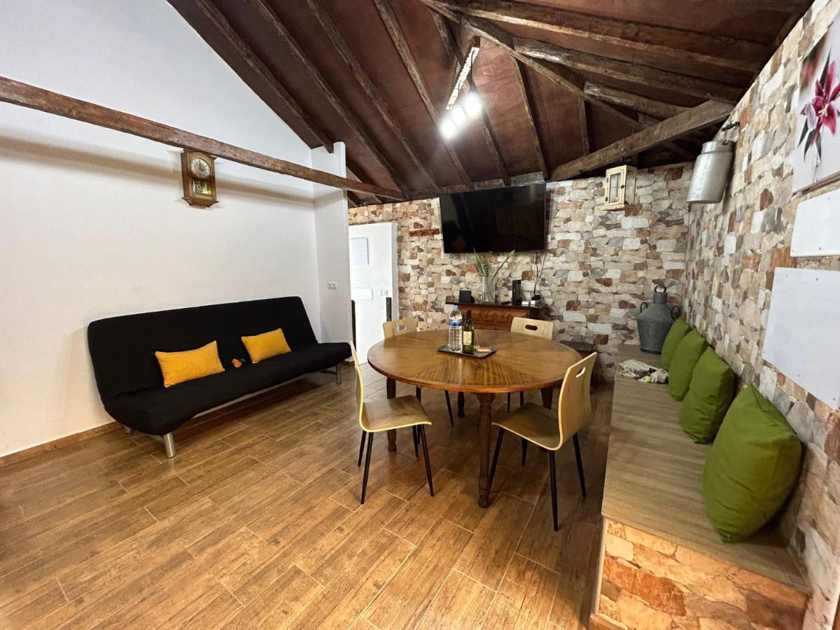 Tradicional Casa Canaria Con Piscina Y Vistas Al Teide 이코드레로스비노스 외부 사진