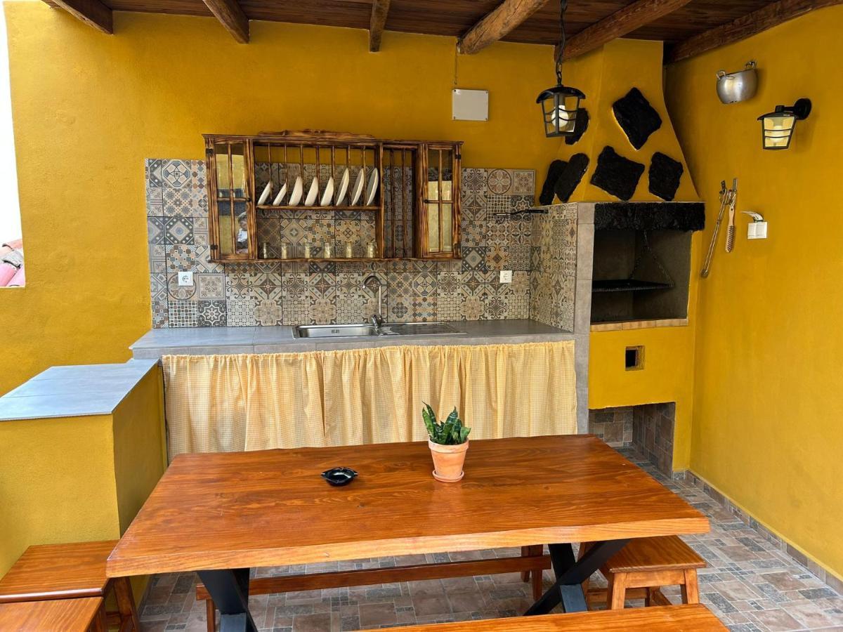 Tradicional Casa Canaria Con Piscina Y Vistas Al Teide 이코드레로스비노스 외부 사진