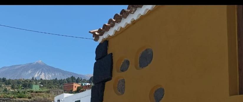 Tradicional Casa Canaria Con Piscina Y Vistas Al Teide 이코드레로스비노스 외부 사진