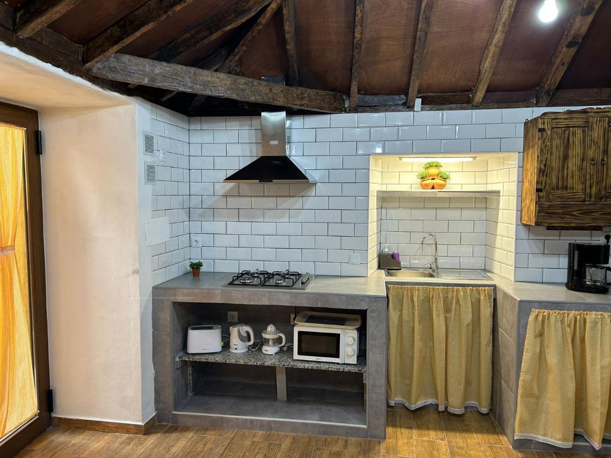 Tradicional Casa Canaria Con Piscina Y Vistas Al Teide 이코드레로스비노스 외부 사진