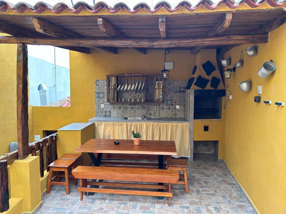 Tradicional Casa Canaria Con Piscina Y Vistas Al Teide 이코드레로스비노스 외부 사진