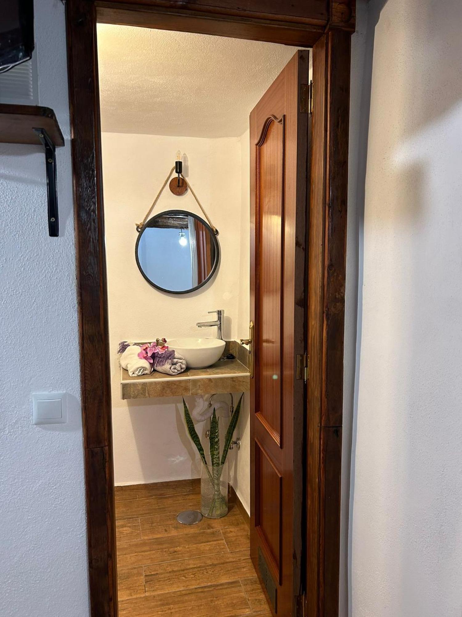 Tradicional Casa Canaria Con Piscina Y Vistas Al Teide 이코드레로스비노스 외부 사진